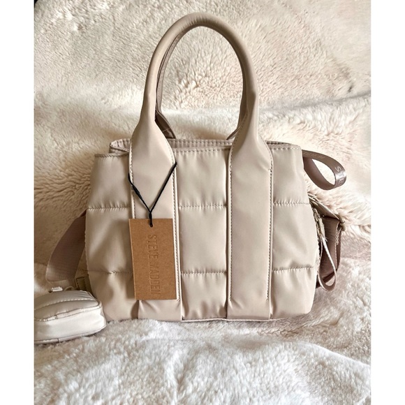 Steve Madden🎉SOLD🎉 BBando Bag - Picture 4 of 9